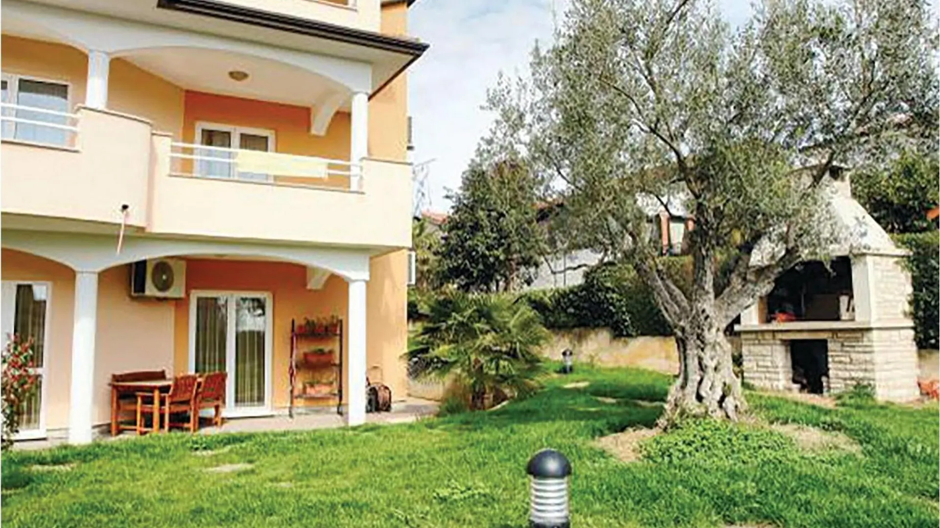 Nice Apartment In Novigrad With Ethernet Internet Croatia