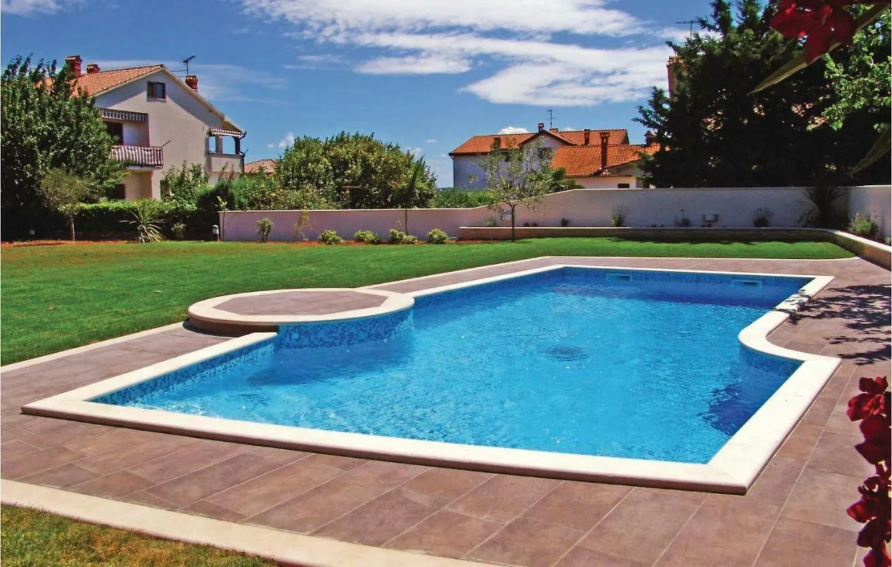 Nice Apartment In Novigrad With Ethernet Internet Croatia